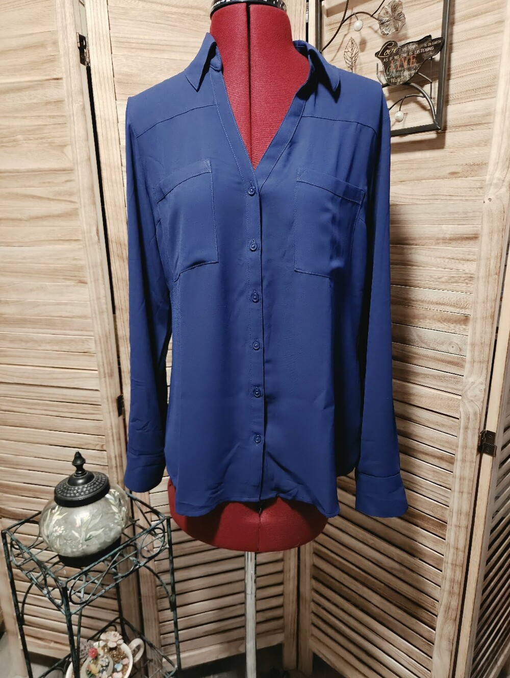 NWT Express M Tab Sleeve Blouse Original Fit